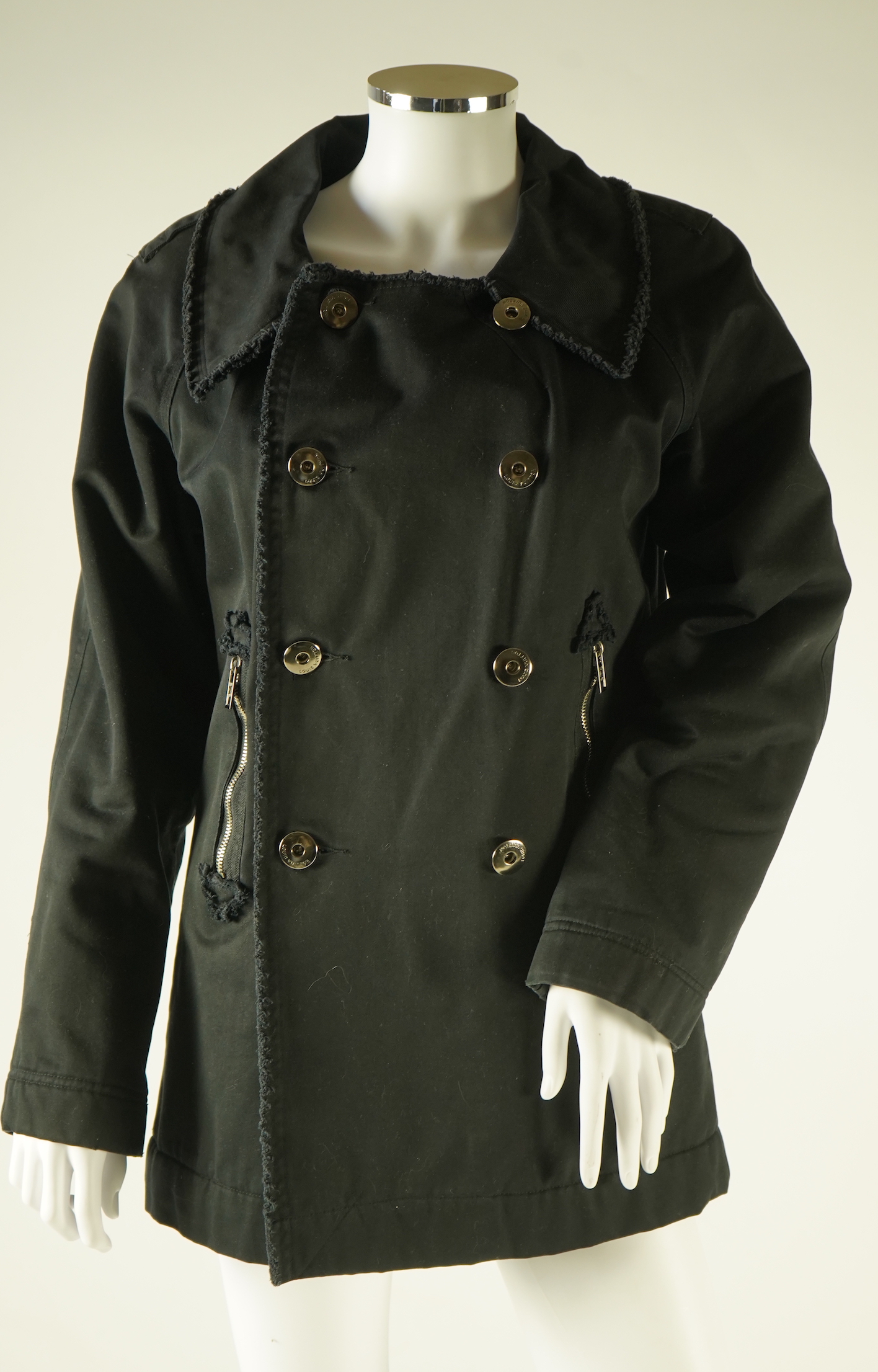 A Louis Vuitton black cotton double breasted coat Size Small